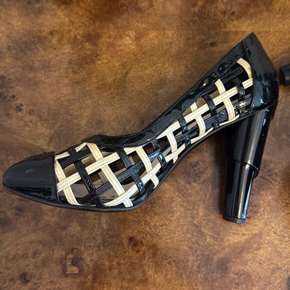 🖤Chanel CC Pumps - Picture 8 of 12